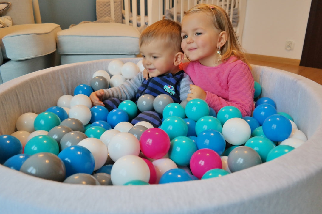 Grey ball pit + 450 balls
