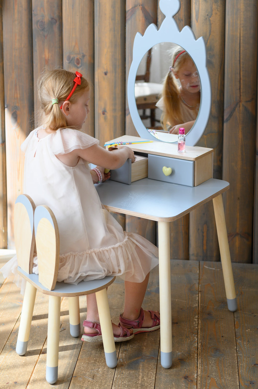 Princess Beauty Table with Mirror - Crown