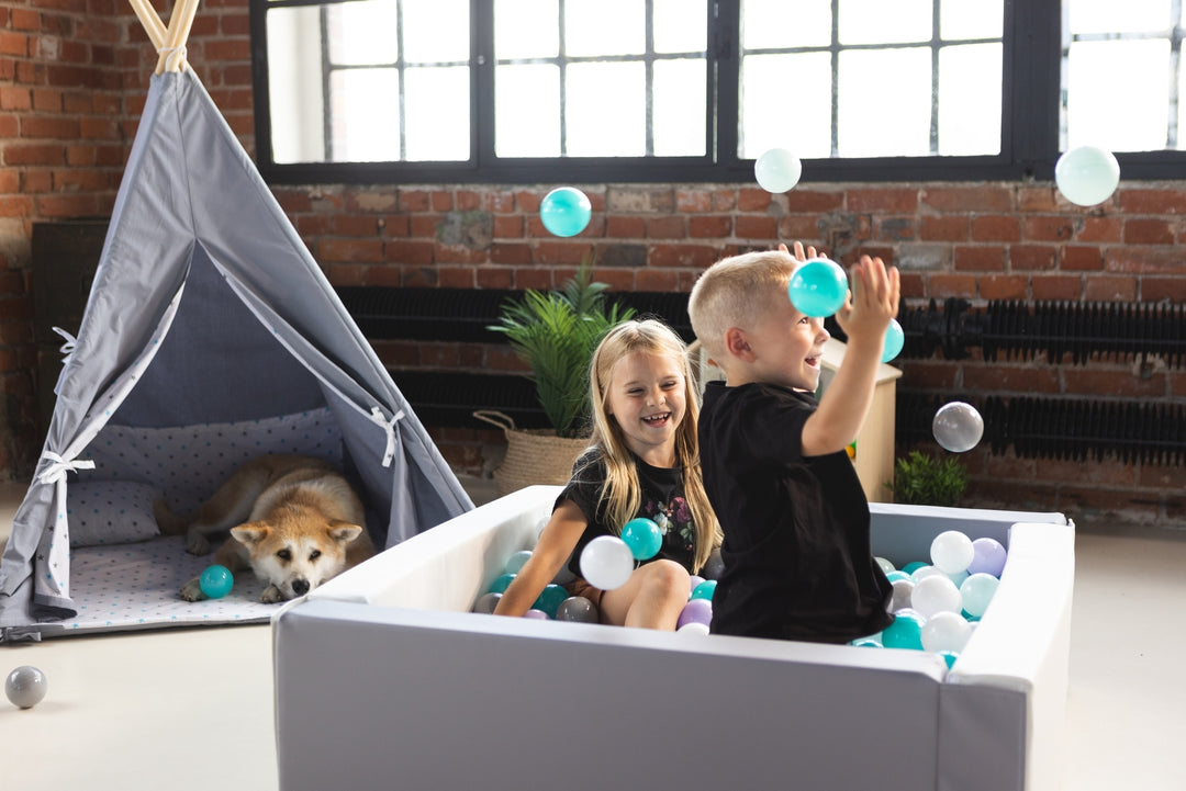 Square eco-leather ball pit with 300 balls, 5 elements