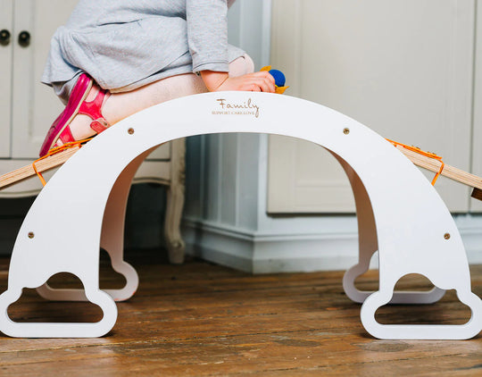 The Sway Rainbow Climber / Swing