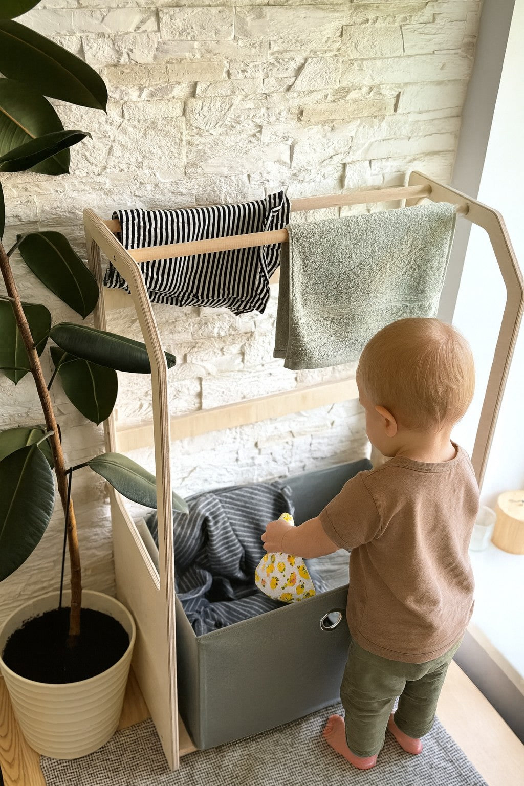 Montessori Wooden Clothes Drying Rack with Green Storage