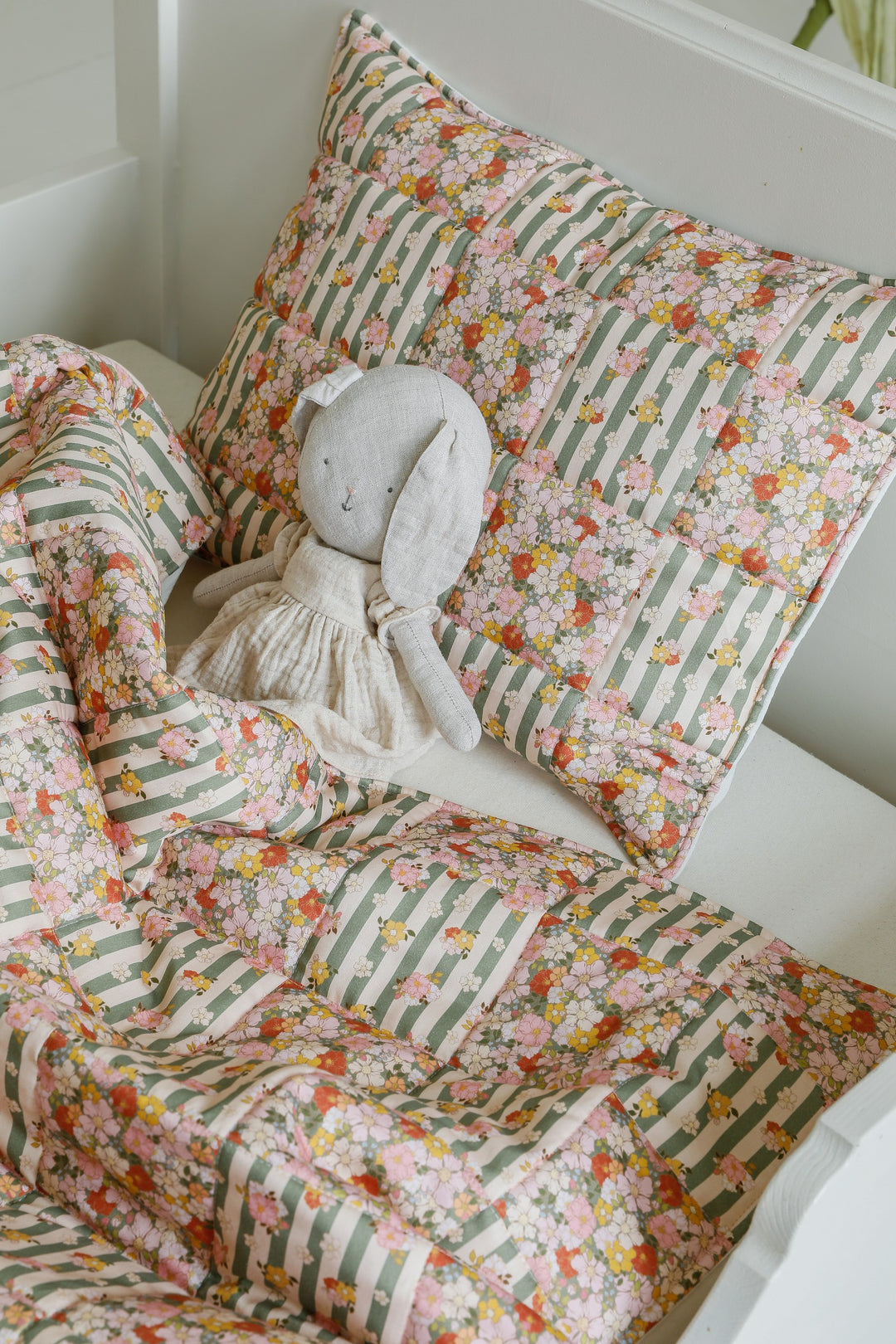 Cotton Quilted Patchwork Blanket + Pillow Set Large - Green Garden
