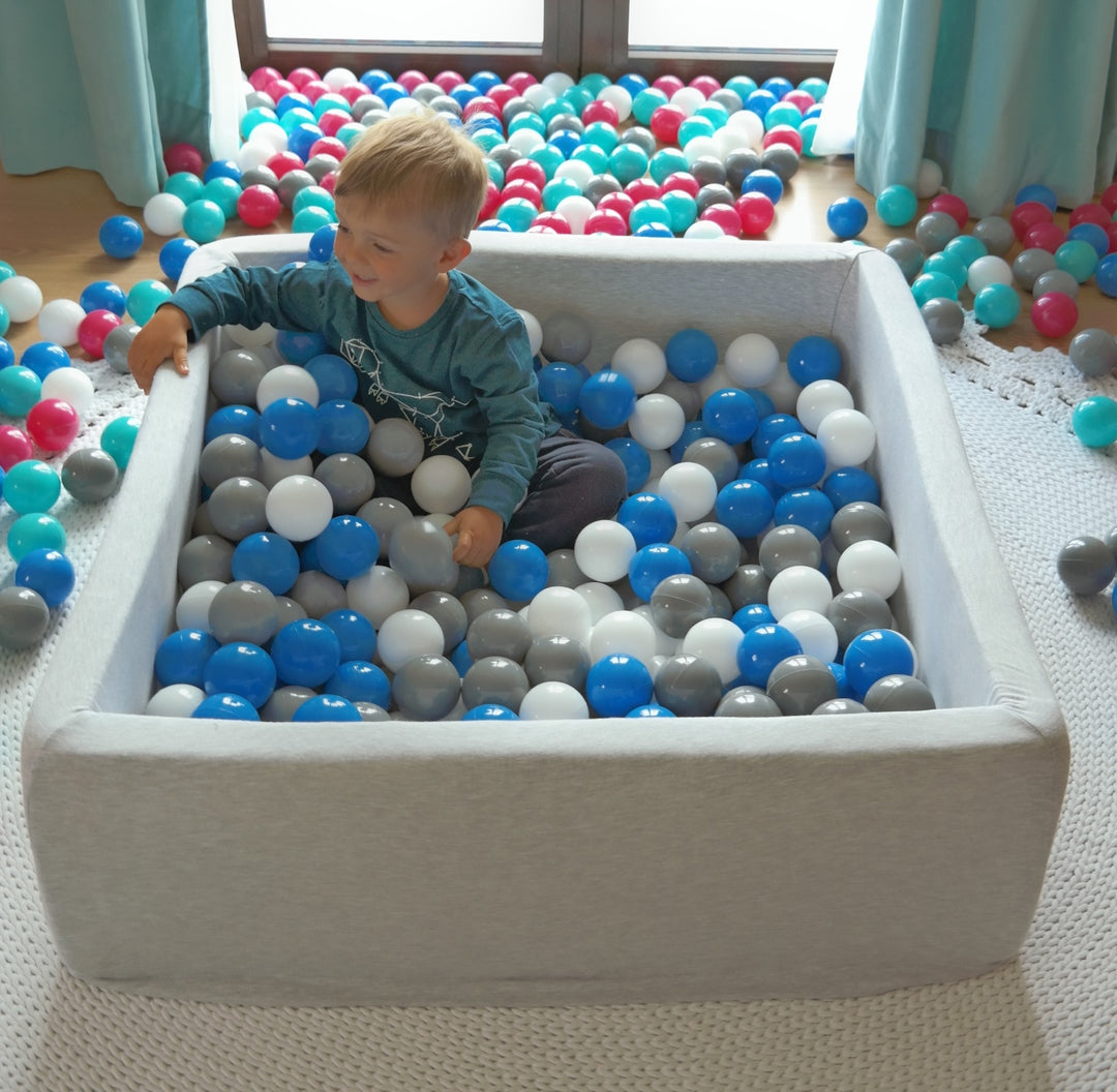 Soft Jersey ball pit with 450 balls, 90x90 cm