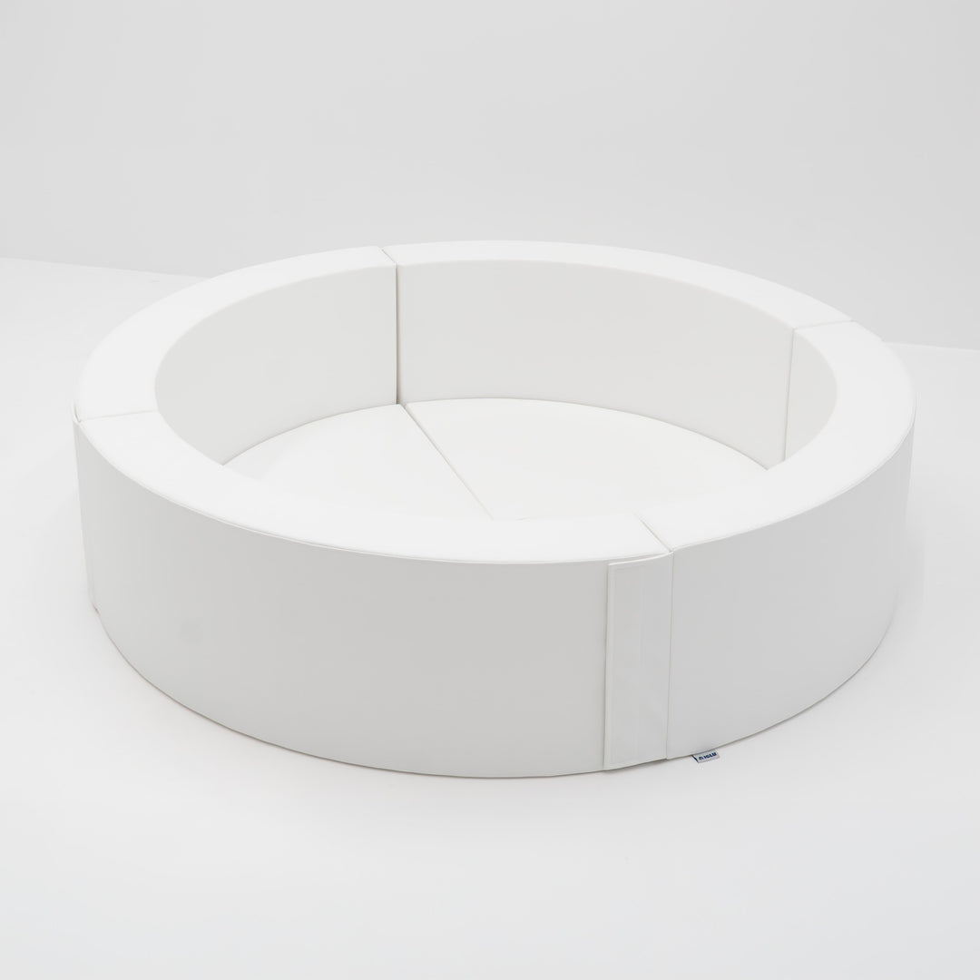 Round Soft Play Ball Pit – White