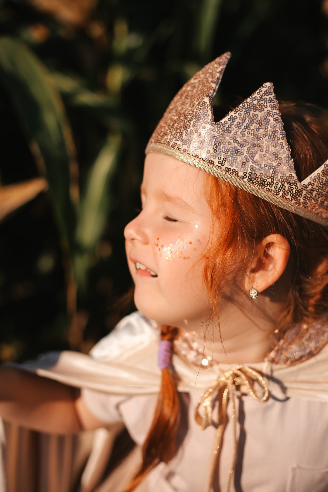 Magic Cape Costume - Cream Pearl