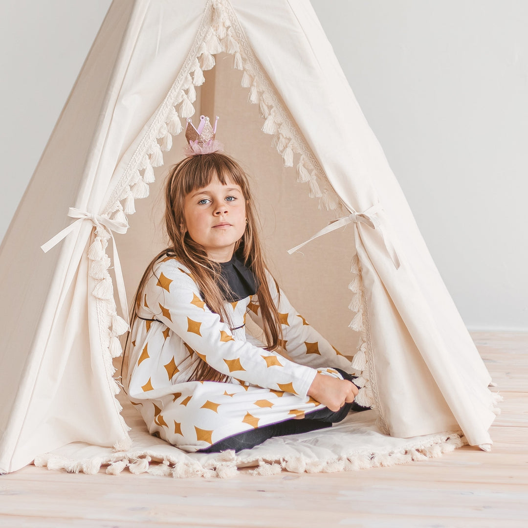 Boho Kids Teepee with Tassels – Ecru