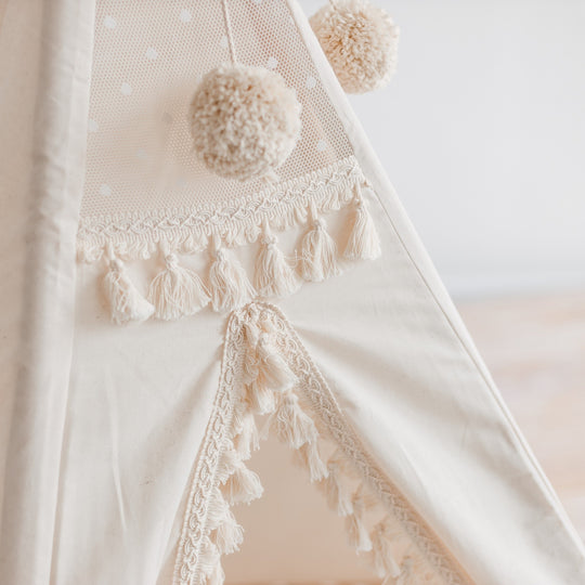 Boho Kids Teepee with Tassels – Ecru
