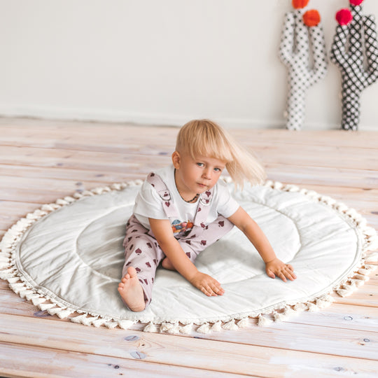 Padded Kids Play Mat with Tassels – Ecru, 115 cm