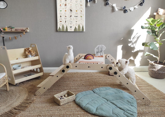 Montessori Climbing Set / Table / Drawing Board NABU