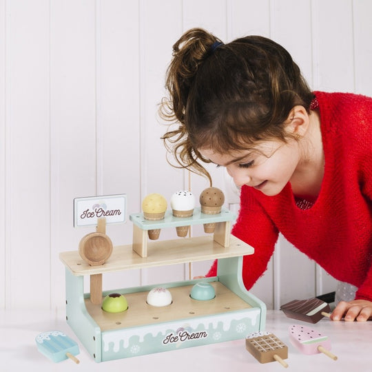 Wooden Ice Cream Shop Set with Ice Cream Stand